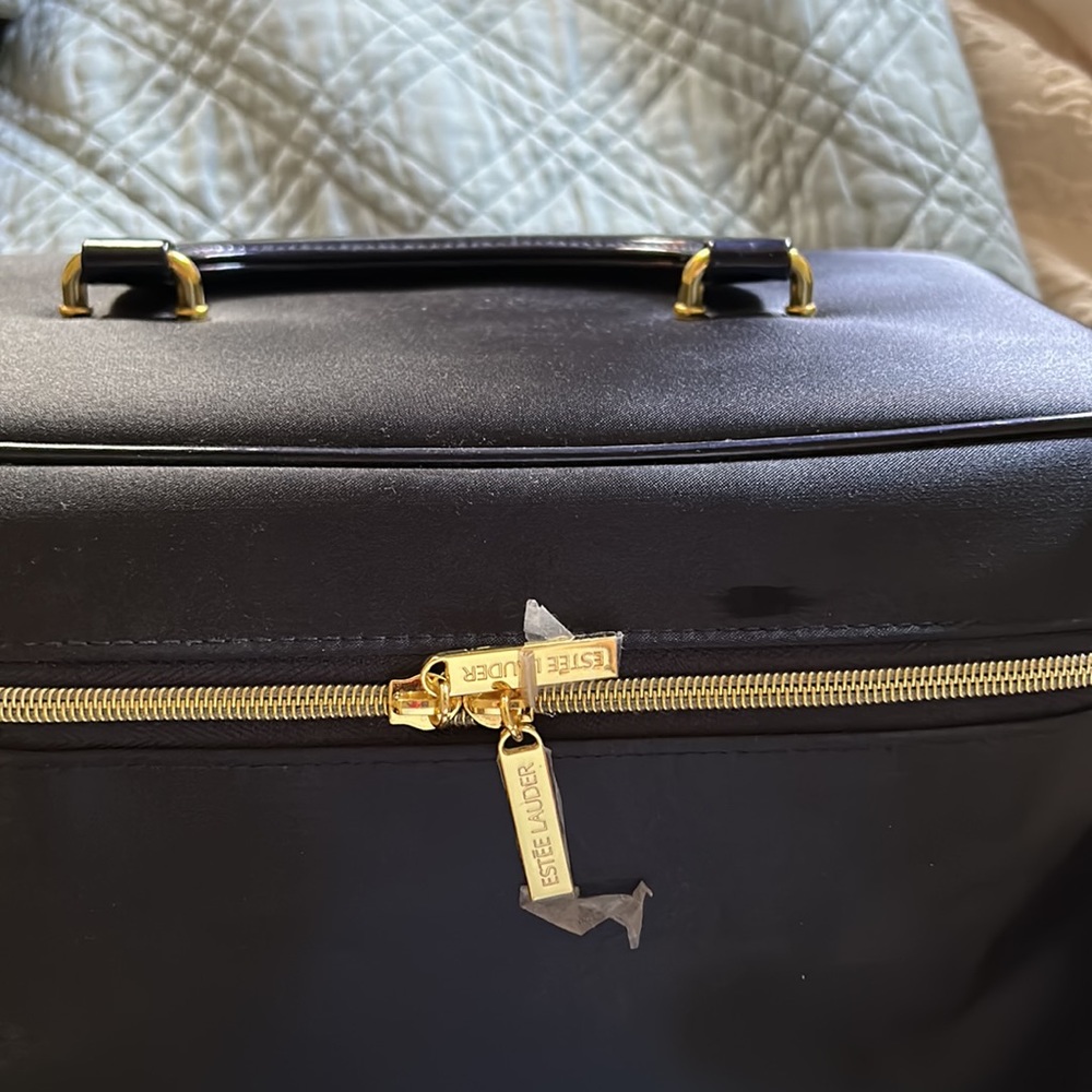 Estée Lauder Train Case